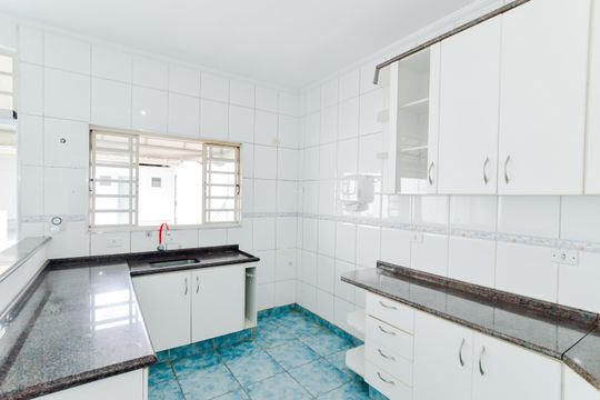 Cozinha de casa para alugar com 4 quartos, 342m² em Macedo, Guarulhos