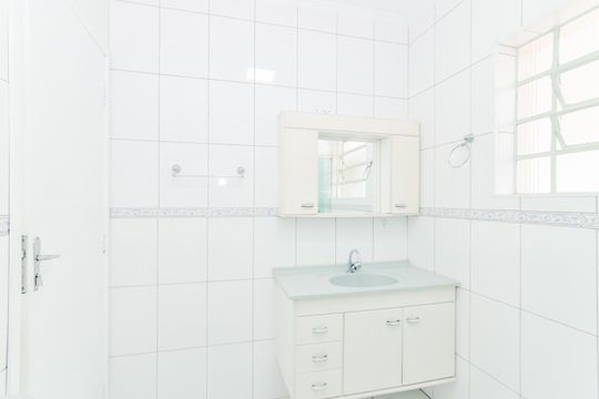 Banheiro Social de casa à venda com 4 quartos, 342m² em Macedo, Guarulhos