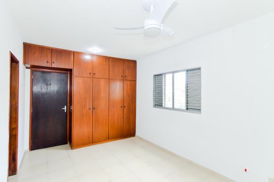 Quarto 3 - Suíte de casa para alugar com 4 quartos, 342m² em Macedo, Guarulhos