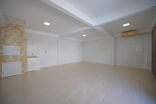 Casa para alugar com 1 quarto, 40m² em Ingleses Norte, Florianópolis