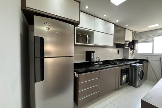 Cozinha de apartamento para alugar com 3 quartos, 75m² em Bethaville I, Barueri