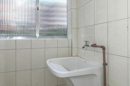 Área de Serviço de apartamento à venda com 3 quartos, 78m² em Higienópolis, Porto Alegre