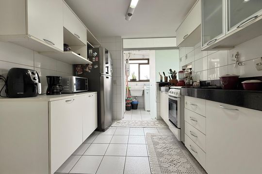 Apartamento à venda com 3 quartos, 103m² em Vila Suzana, São Paulo