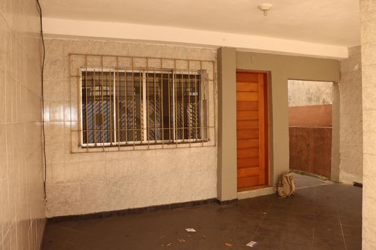 Área externa de casa à venda com 2 quartos, 310m² em Chácara Belenzinho, São Paulo
