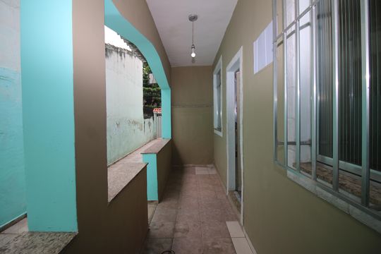 Área comum de casa de condomínio para alugar com 2 quartos, 60m² em Penha Circular, Rio de Janeiro
