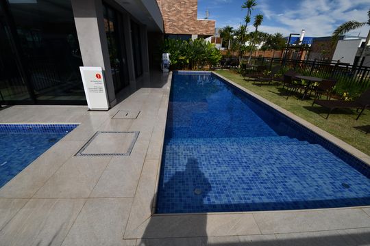 Área comum - Piscina de casa de condomínio à venda com 3 quartos, 230m² em Parque Imperador, Campinas