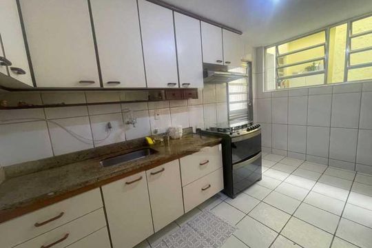 Casa à venda com 3 quartos, 248m² em Jardim Guanabara, Rio de Janeiro