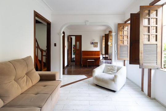 Sala de casa à venda com 4 quartos, 190m² em Botafogo, Rio de Janeiro