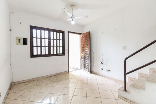 Casa à venda com 2 quartos, 94m² em Vila Regina, São Paulo