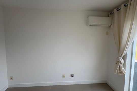 Casa para alugar com 4 quartos, 235m² em Recreio dos Bandeirantes, Rio de Janeiro