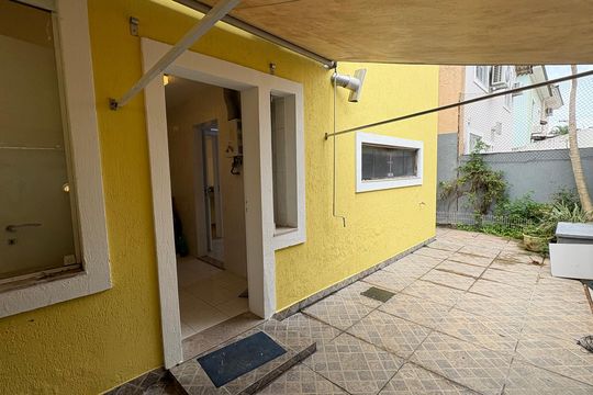 Área externa de casa para alugar com 4 quartos, 235m² em Recreio dos Bandeirantes, Rio de Janeiro
