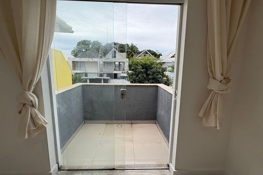 Varanda Suíte de casa para alugar com 4 quartos, 235m² em Recreio dos Bandeirantes, Rio de Janeiro