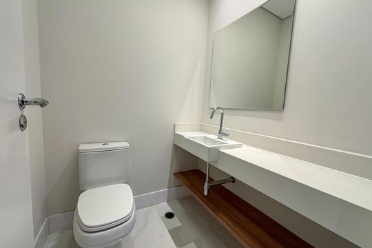 Lavabo de apartamento para alugar com 1 quarto, 89m² em Indianópolis, São Paulo