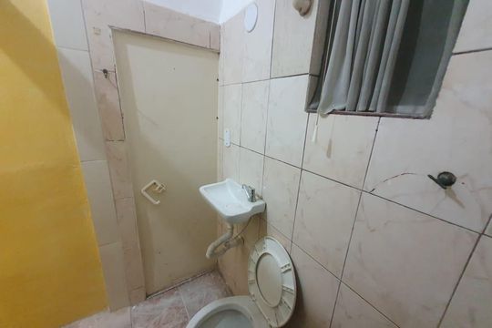Apartamento para alugar com 1 quarto, 45m² em Benfica, Rio de Janeiro