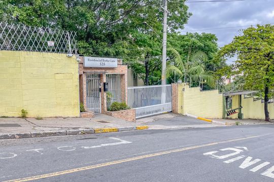 Fachada de apartamento para alugar com 2 quartos, 42m² em São Pedro, Osasco