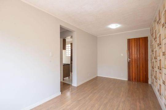 Sala de apartamento para alugar com 2 quartos, 42m² em São Pedro, Osasco