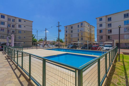 Área comum - Piscina de apartamento para alugar com 2 quartos, 44m² em Fátima, Canoas