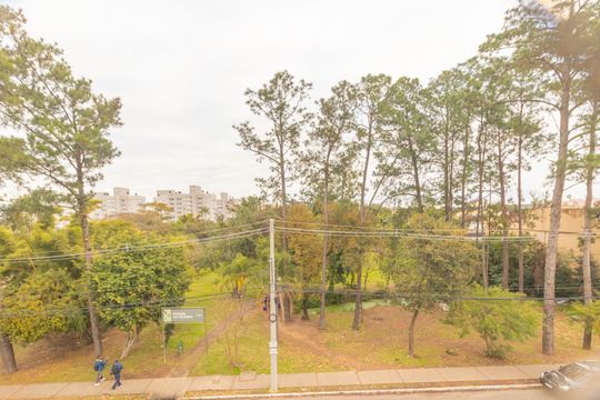 Vista do Quarto 1 de apartamento para alugar com 2 quartos, 44m² em Fátima, Canoas