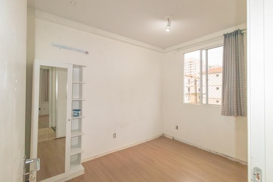 Quarto 2 de apartamento para alugar com 2 quartos, 44m² em Fátima, Canoas