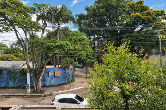 Vista Quarto 1 de casa à venda com 4 quartos, 387m² em Alto de Pinheiros, São Paulo