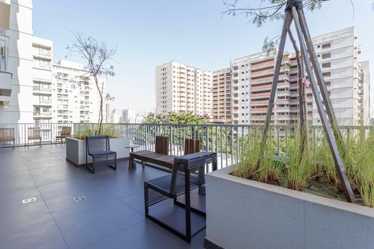 Área comum de kitnet/studio para alugar com 1 quarto, 50m² em Moema, São Paulo