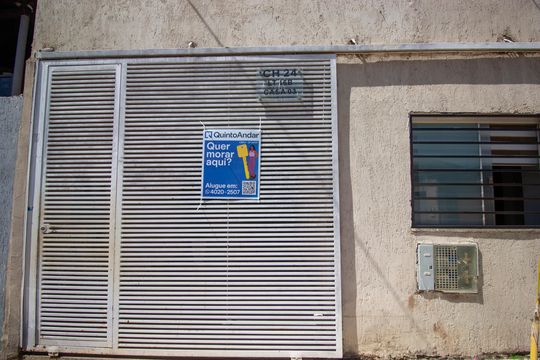 Placa de casa para alugar com 2 quartos, 70m² em Riacho Fundo I, Brasília