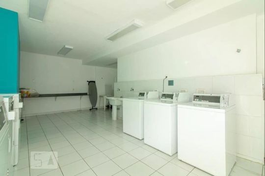 Área comum de apartamento para alugar com 2 quartos, 70m² em Itaim Bibi, São Paulo