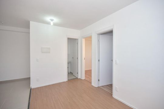 Sala de apartamento à venda com 2 quartos, 42m² em Jardim Maria Duarte, São Paulo