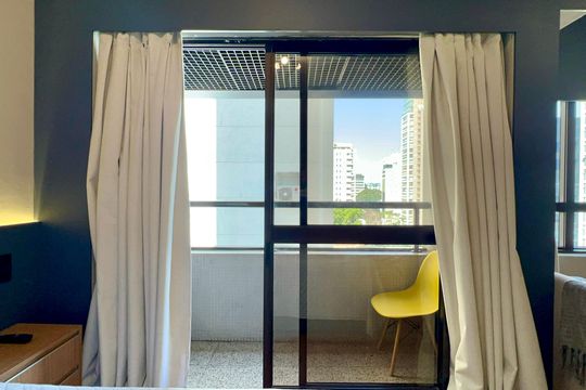 Varanda de kitnet/studio para alugar com 1 quarto, 30m² em Jardim Paulista, São Paulo