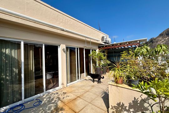 Varanda da Sala 2 de apartamento à venda com 4 quartos, 144m² em Copacabana, Rio de Janeiro