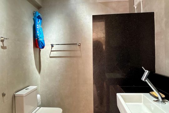 Banheiro social 3 de apartamento à venda com 4 quartos, 144m² em Copacabana, Rio de Janeiro