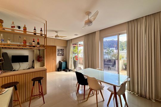 Sala 2 de apartamento à venda com 4 quartos, 144m² em Copacabana, Rio de Janeiro