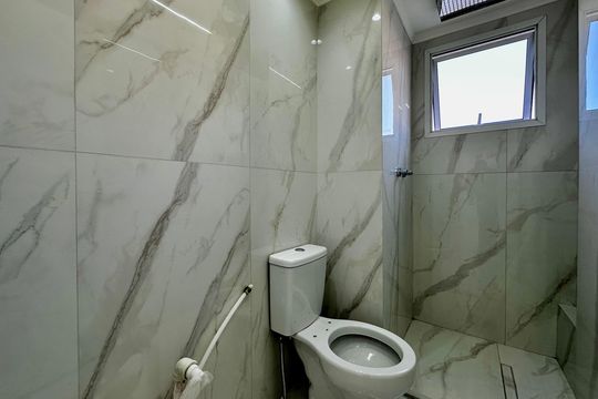 Banheiro Suíte de apartamento à venda com 1 quarto, 92m² em Santo Amaro, São Paulo