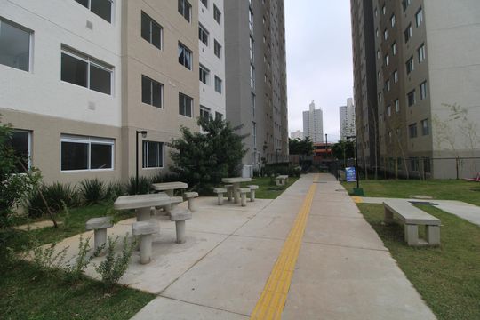 Apartamento para alugar com 2 quartos, 37m² em Veleiros, São Paulo