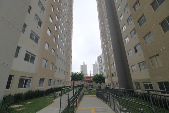 Apartamento para alugar com 2 quartos, 37m² em Veleiros, São Paulo
