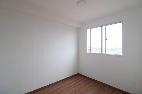 Apartamento para alugar com 2 quartos, 37m² em Veleiros, São Paulo