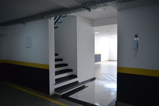 Garagem de apartamento à venda com 2 quartos, 65m² em Vila Guarani, Santo André