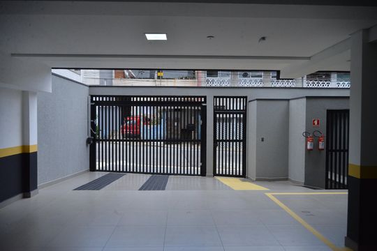 Garagem de apartamento à venda com 2 quartos, 65m² em Vila Guarani, Santo André