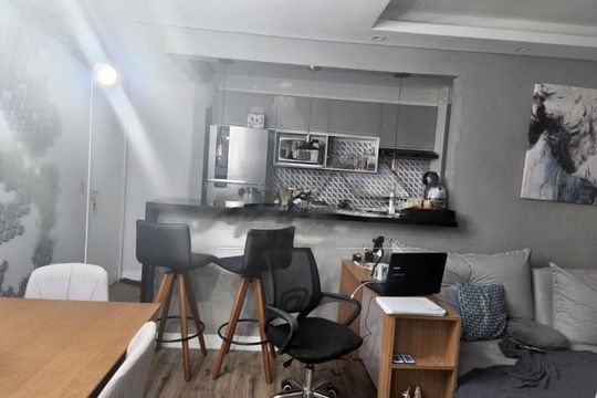 Apartamento à venda com 2 quartos, 50m² em Vila Arapua, São Paulo