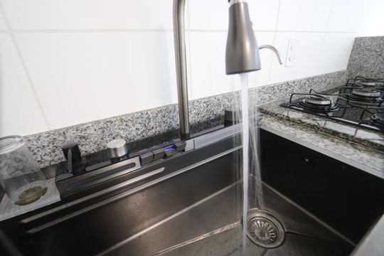 Cozinha de apartamento para alugar com 1 quarto, 38m² em Vila Ema, São Paulo