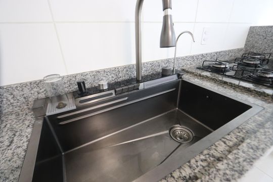 Cozinha de apartamento para alugar com 1 quarto, 38m² em Vila Ema, São Paulo