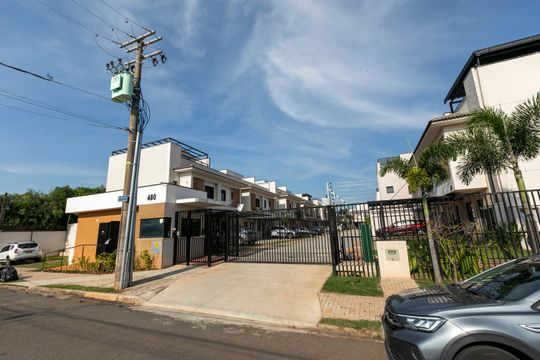 FACHADA DO  CONDOMÍNIO de casa de condomínio à venda com 2 quartos, 80m² em Parque Taquaral, Campinas