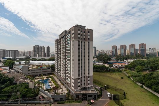Vista da Varanda de apartamento para alugar com 1 quarto, 48m² em Parque Industrial Tomas Edson, São Paulo