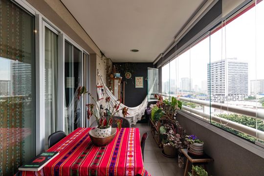 Varanda de apartamento para alugar com 1 quarto, 48m² em Parque Industrial Tomas Edson, São Paulo