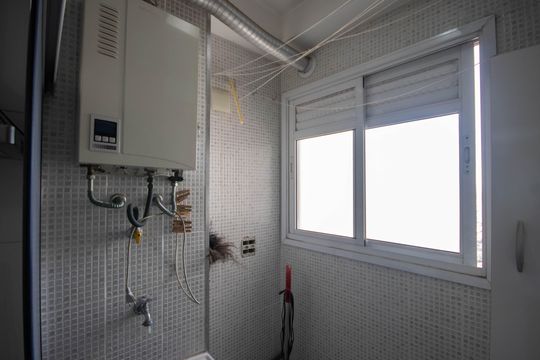 Área de Serviço de apartamento à venda com 2 quartos, 80m² em Vila Leonor, São Paulo