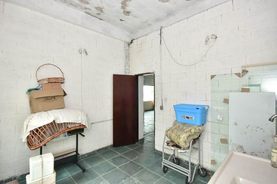 Cozinhar Auxiliar de casa para alugar com 3 quartos, 485m² em Vila Morse, São Paulo
