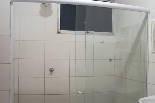 Banheiro de apartamento à venda com 2 quartos, 20m² em Anil, Rio de Janeiro