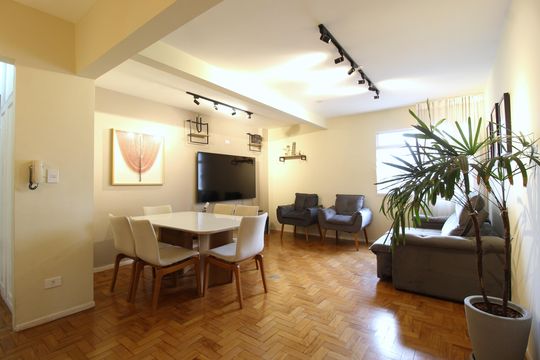 Sala de apartamento à venda com 2 quartos, 95m² em Itaim Bibi, São Paulo
