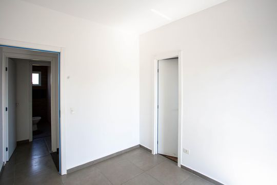 Suíte 1 de casa à venda com 2 quartos, 130m² em Taboão, Diadema