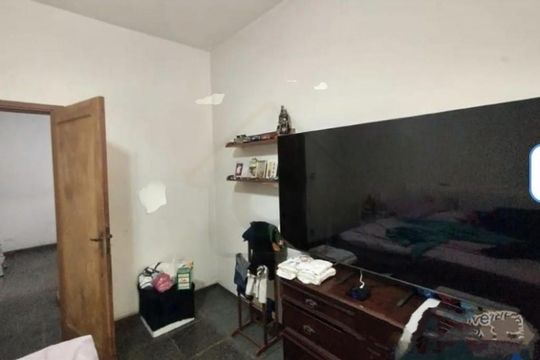 Casa à venda com 4 quartos, 251m² em Mirandópolis, São Paulo